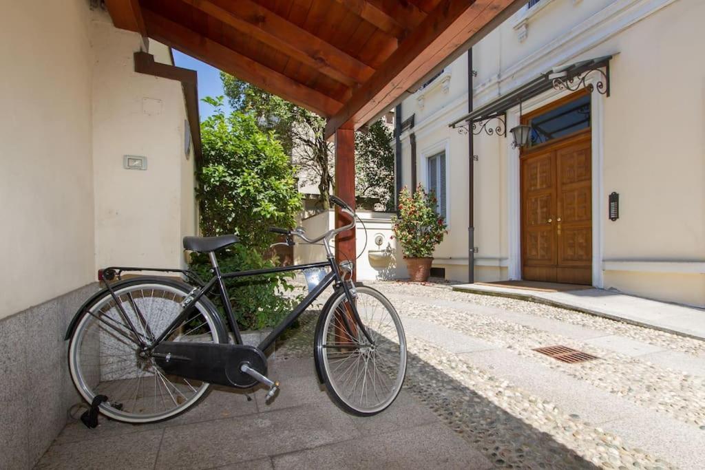 Fabulous Studio In Monza 15 Km To Milan City Centre Buitenkant foto
