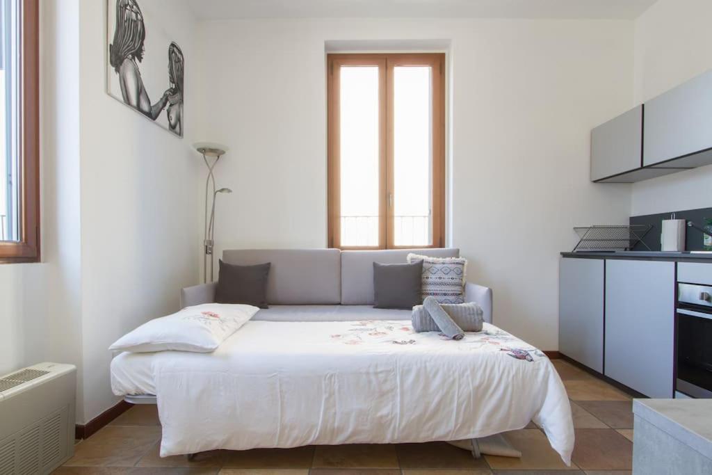Fabulous Studio In Monza 15 Km To Milan City Centre Buitenkant foto